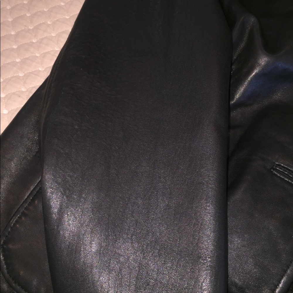 💯% LEATHER JACKET - Picture 4 of 6